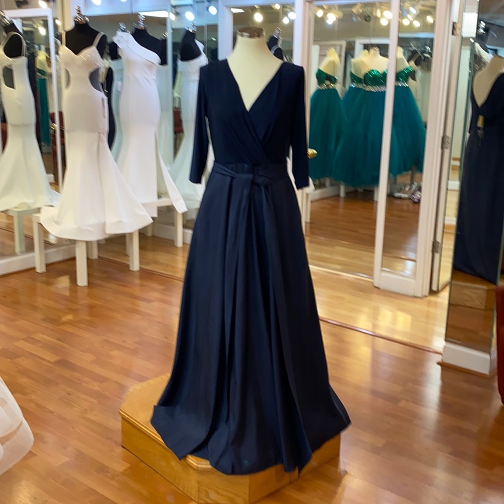 ✔️ marcaine/mikado 3/4 sleeve FL dress